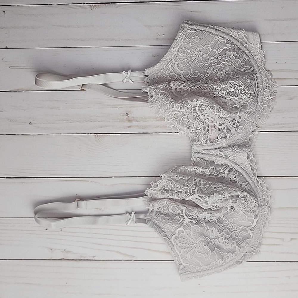 Victoria's Secret Dream Angels Push Up Without Padding Bra